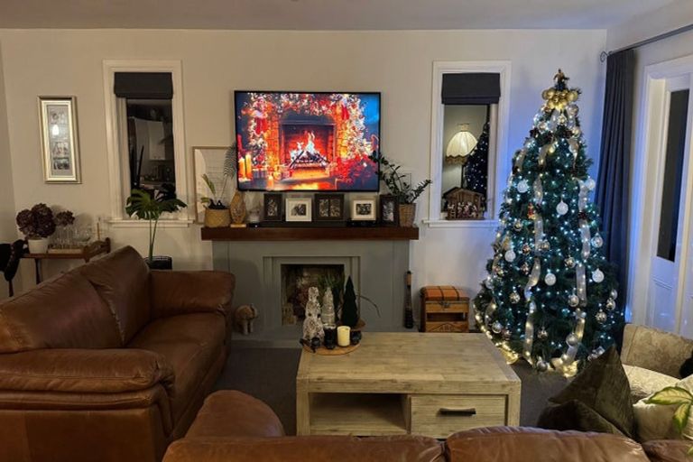 Photo of property in 37 Garden Road, Avalon, Lower Hutt, 5011