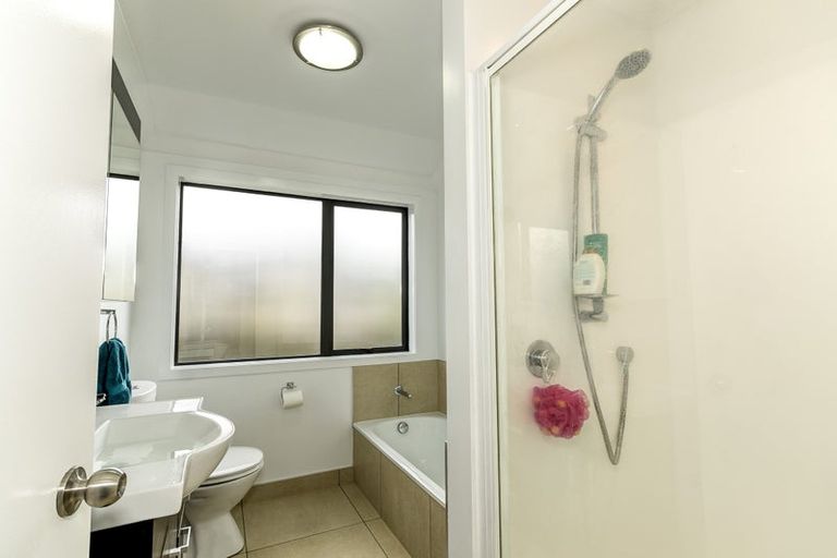 Photo of property in 22 Wimbledon Close, Nawton, Hamilton, 3200