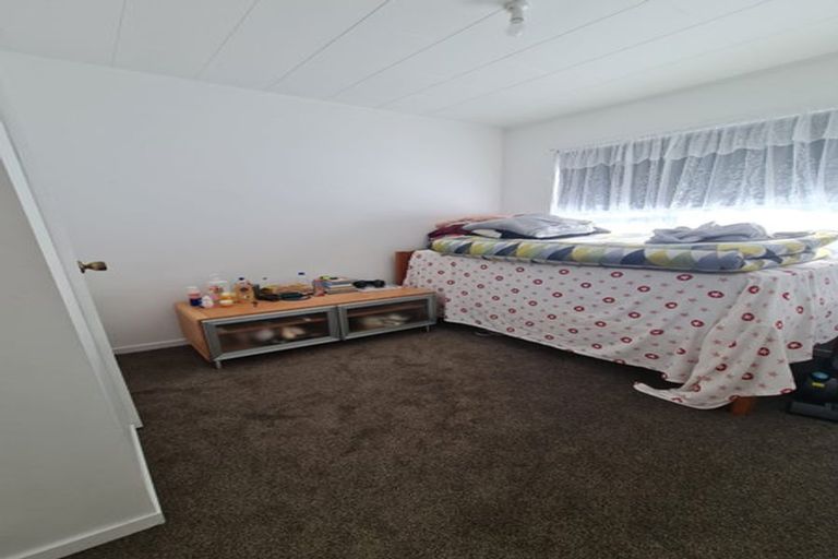 Photo of property in 2/54 Ambler Avenue, Glen Eden, Auckland, 0602