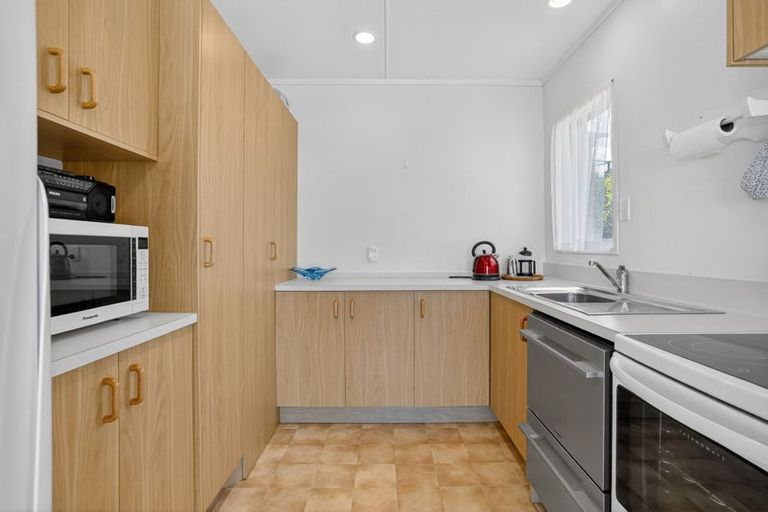 Photo of property in 45 Cumberland Street, Leigh, 0985