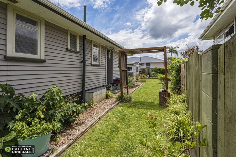 Photo of property in 17 Kokich Crescent, Onerahi, Whangarei, 0110