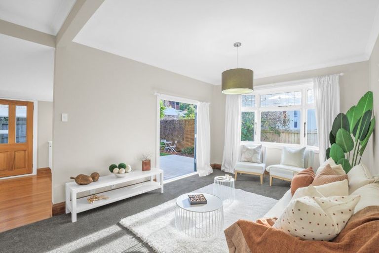 Photo of property in 86 Bowenvale Avenue, Cashmere, Christchurch, 8022