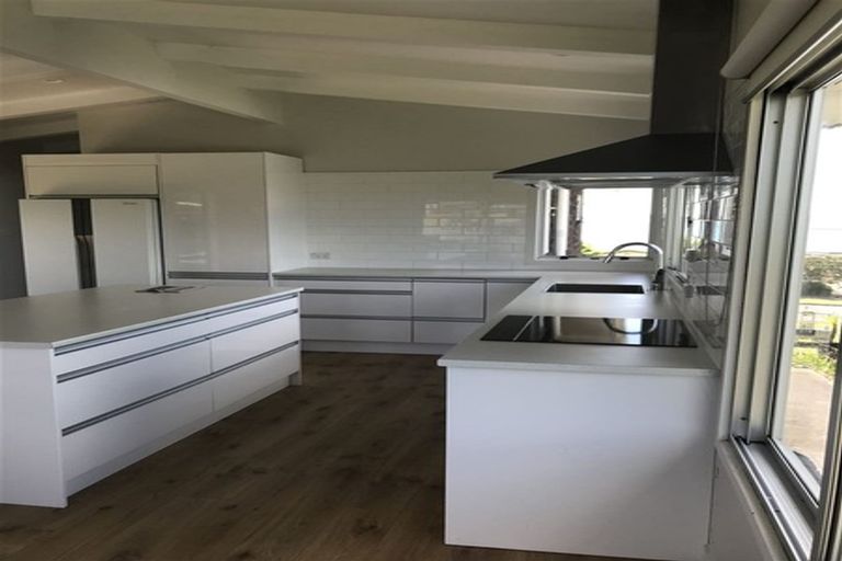 Photo of property in 21 Craig Road, Maraetai, Auckland, 2018