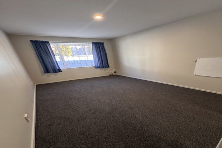 Photo of property in 126 Clarence Street, Riccarton, Christchurch, 8011