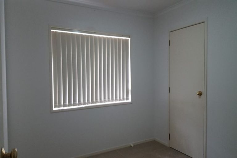 Photo of property in 42 Robin Brooke Drive, Flat Bush, Auckland, 2019