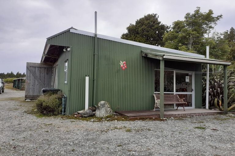 Photo of property in 1218 Old Christchurch Road, Awatuna, Hokitika, 7882