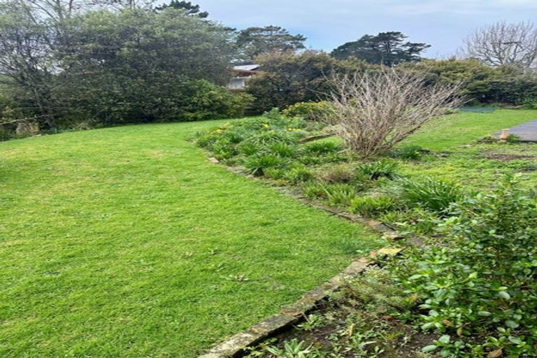 Photo of property in 120 Eskdale Road, Birkdale, Auckland, 0626