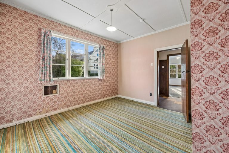 Photo of property in 35 Glenpark Avenue, Mornington, Dunedin, 9011