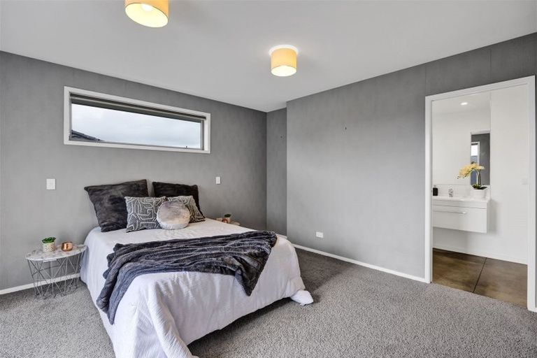 Photo of property in 22 Keene Drive, Bell Block, New Plymouth, 4312