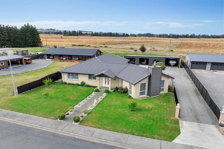 Photo of property in 81 Orbell Crescent, Te Anau, 9679