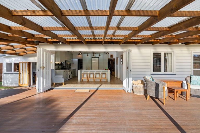 Photo of property in 216 Raeburne Street, Te Awamutu, 3800