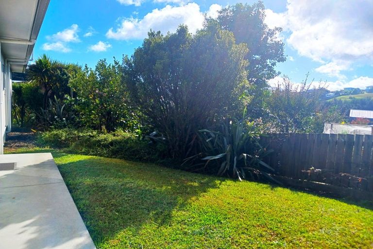 Photo of property in 6 Protea Drive, Cable Bay, 0420