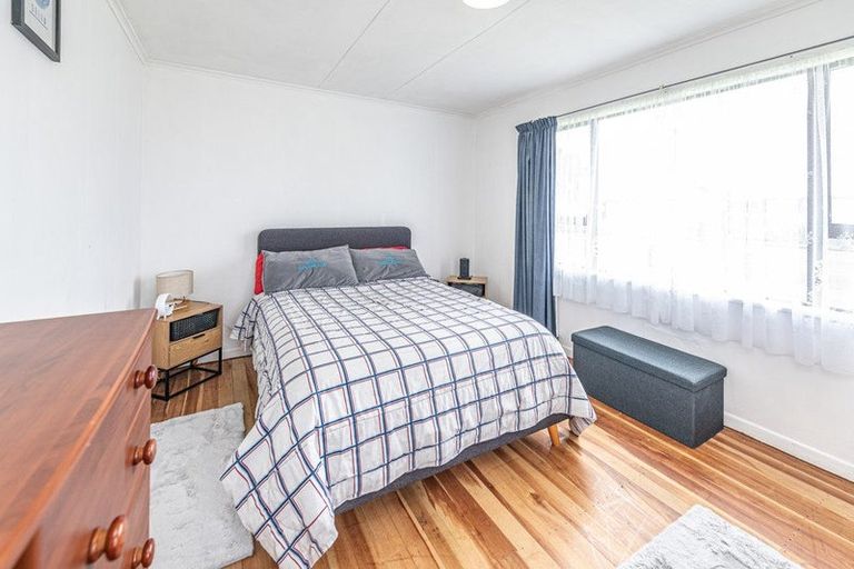 Photo of property in 15 Cornfoot Street, Castlecliff, Whanganui, 4501