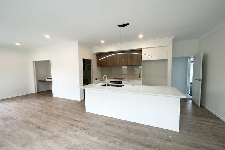 Photo of property in 2 Citrina Close, Papamoa Beach, Papamoa, 3118