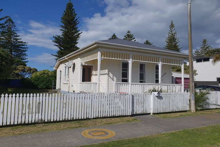 Photo of property in 92 Te Awa Avenue, Te Awa, Napier, 4110