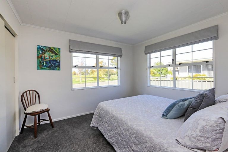 Photo of property in 39 Westminster Avenue, Tamatea, Napier, 4112