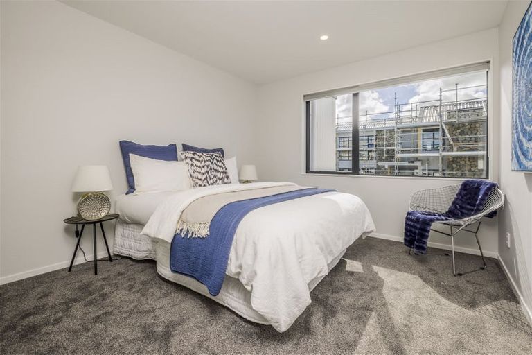 Photo of property in 10 Hautoa Lane, Flat Bush, Auckland, 2019