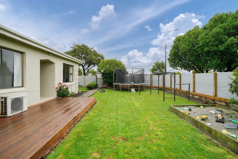 Photo of property in 24 Conyers Street, Georgetown, Invercargill, 9812