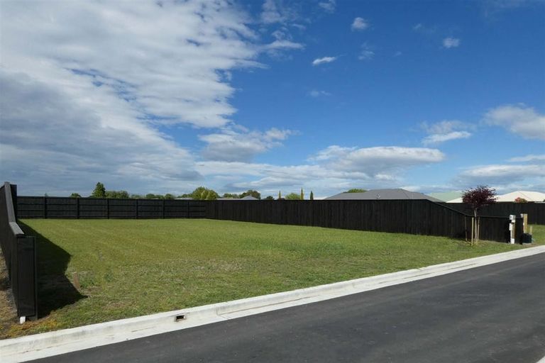 Photo of property in 1 Rusbatch Lane, Belfast, Christchurch, 8051