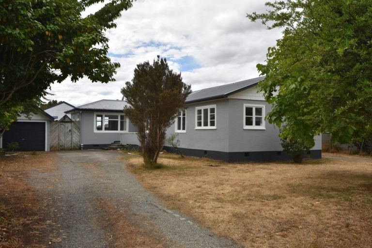 Photo of property in 74 Kent Street, Carterton, 5713