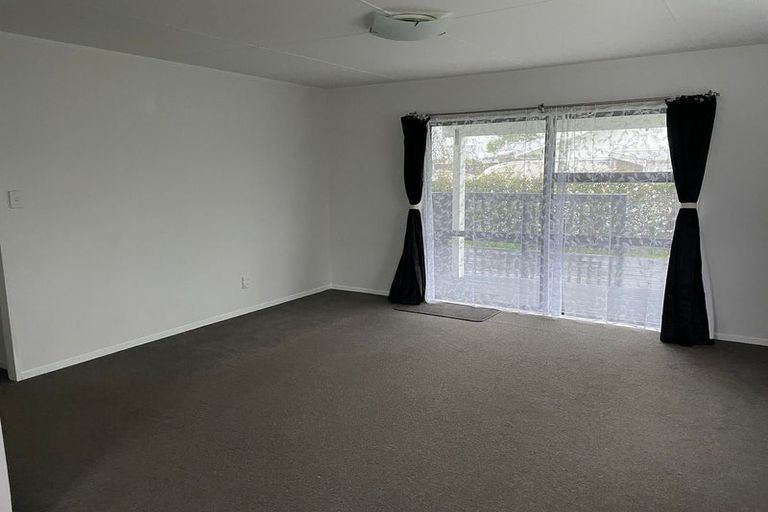 Photo of property in 97 Arawhata Road, Paraparaumu, 5032