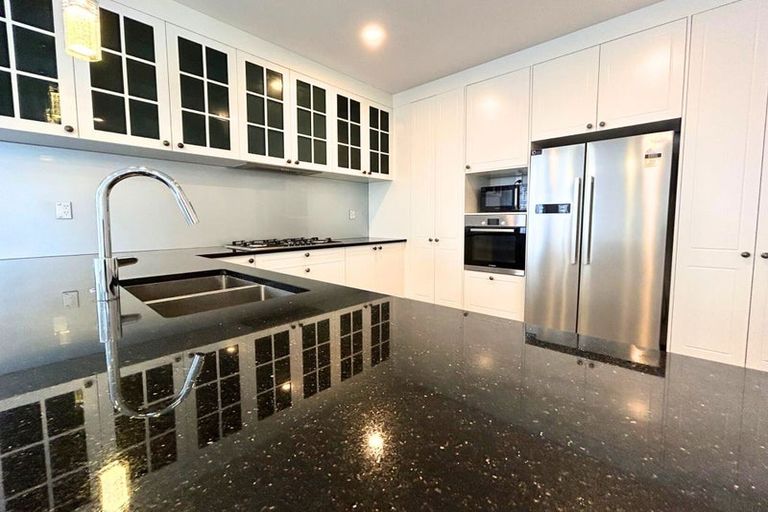 Photo of property in 20 Tararua Street, Massey, Auckland, 0614