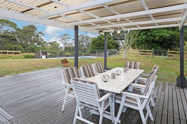 Photo of property in 152 Otuiti Road, Pukekawa, Tuakau, 2696