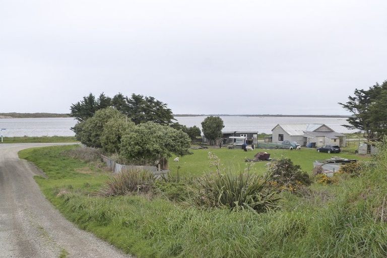 Photo of property in 19 Moray Terrace, Fortrose, Tokanui, 9875