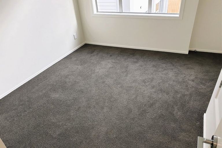 Photo of property in 49 Mcgrath Way, Taita, Lower Hutt, 5011