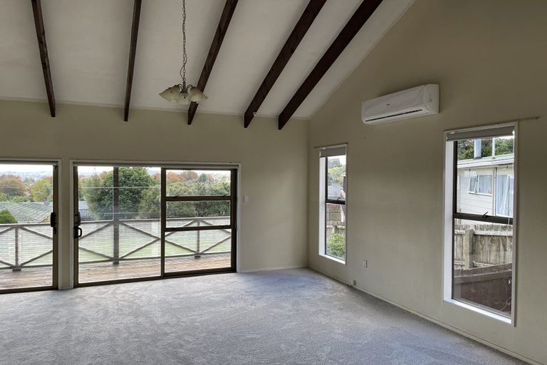 Photo of property in 39 Mack Place, Red Hill, Papakura, 2110