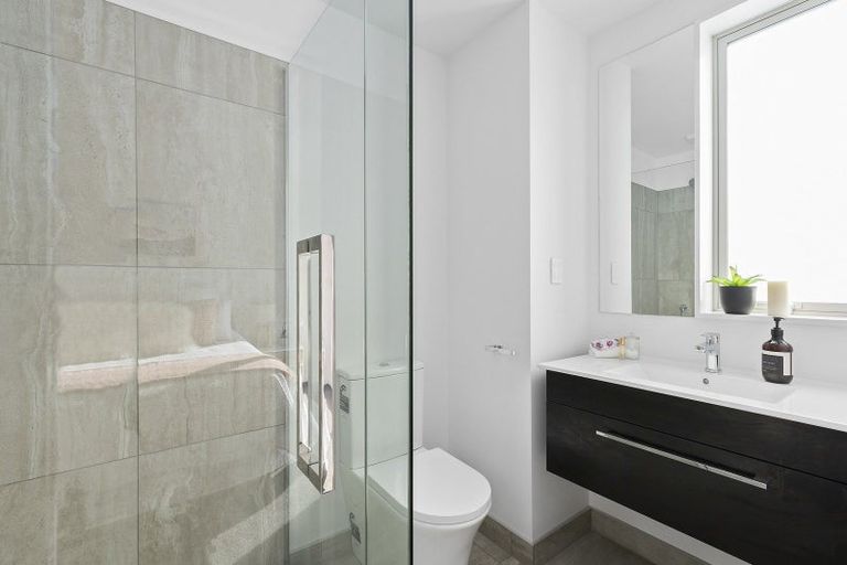 Photo of property in 7/30 Pirie Street, Mount Victoria, Wellington, 6011