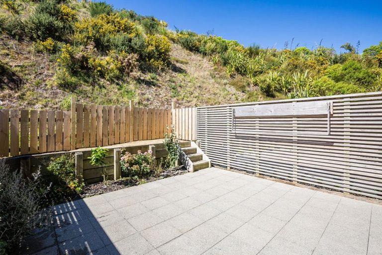 Photo of property in 25 Holystone Road, Whitby, Porirua, 5024