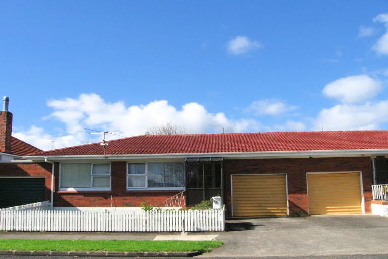 Photo of property in 75 Glen Avenue, Papatoetoe, Auckland, 2025