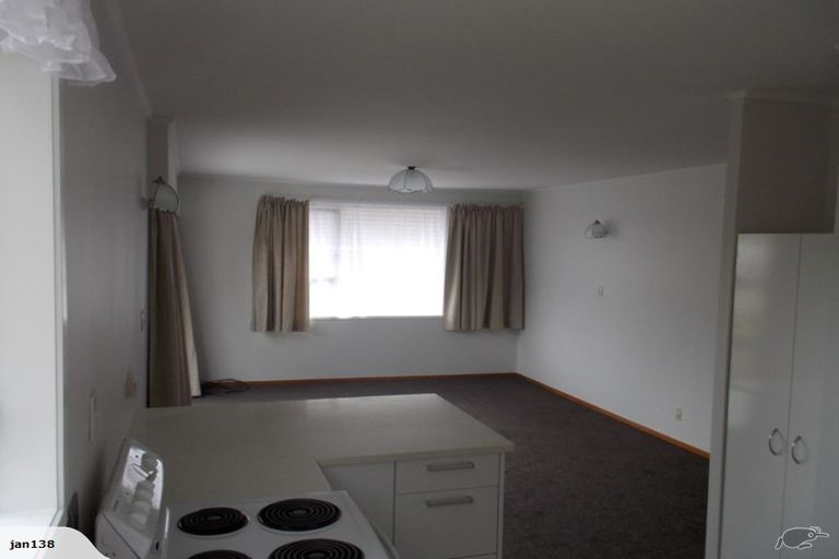 Photo of property in 129 Gardner Avenue, New Lynn, Auckland, 0600