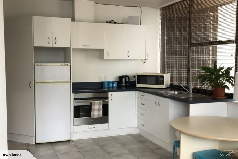 Photo of property in Terrace Tower Apartments, 11a/126 The Terrace, Wellington Central, Wellington, 6011