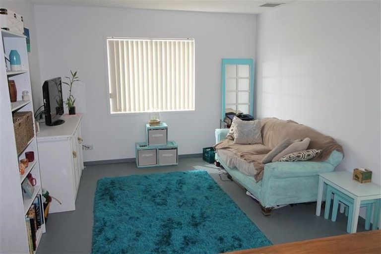 Photo of property in 6b/17 Crown Lynn Place, New Lynn, Auckland, 0600