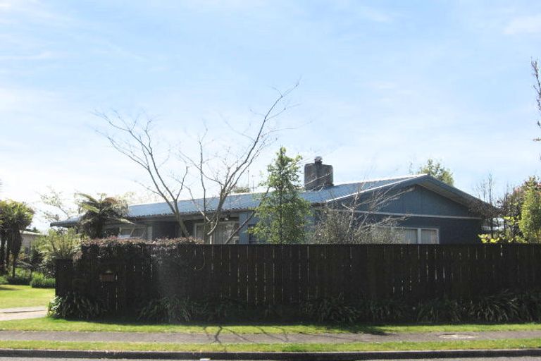 Photo of property in 18 Compton Street, Fenton Park, Rotorua, 3010