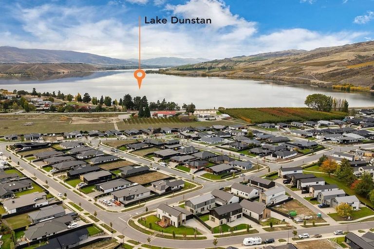 Photo of property in 38 Wallis Drive, Cromwell, 9310