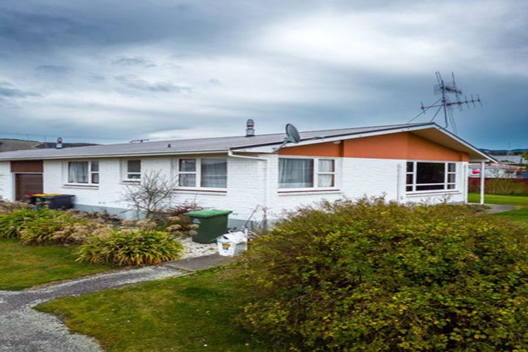Photo of property in 14 Opie Street, Waimate, 7924