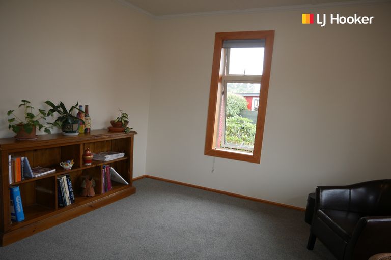 Photo of property in 24 Roseness Street, Palmerston, 9430