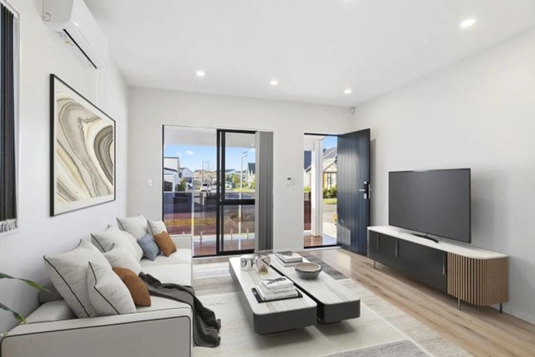 Photo of property in 24 Weri Road, Karaka, Papakura, 2113