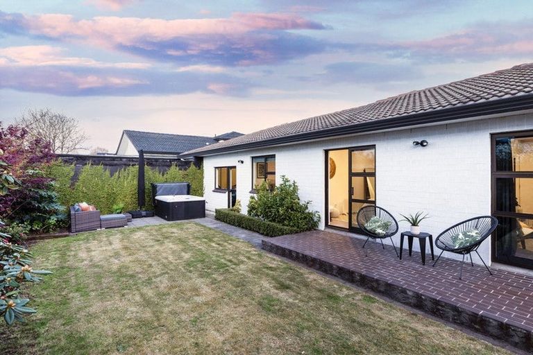 Photo of property in 2/73 Winchester Street, Merivale, 8014