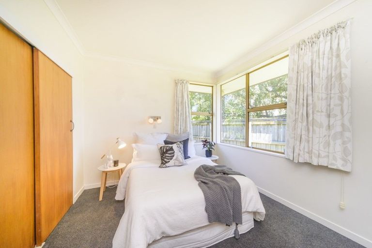 Photo of property in 7a Wigan Place, Hokowhitu, Palmerston North, 4410