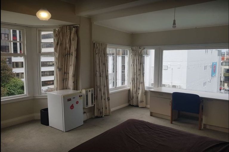 Photo of property in 1 Collina Terrace, Thorndon, Wellington, 6011