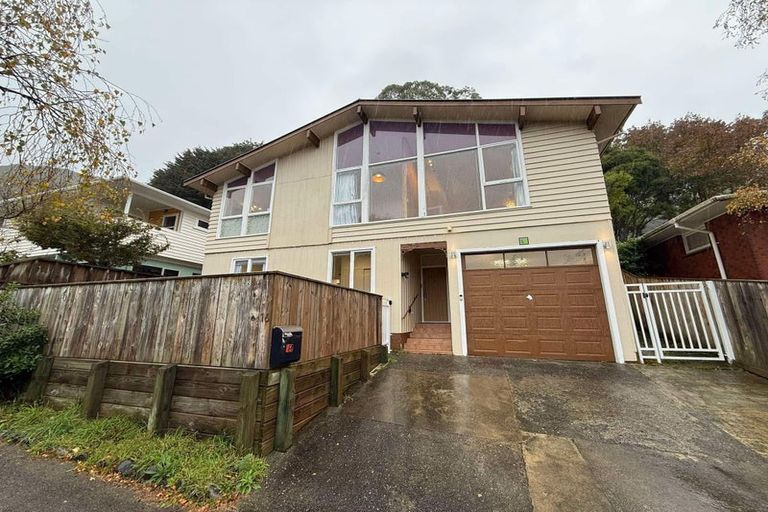 Photo of property in 16 Mission Street, Waterloo, Lower Hutt, 5011