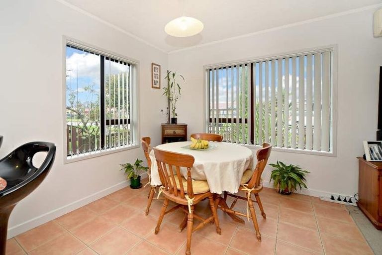 Photo of property in 1/9 Waterview Road West, Takanini, 2112