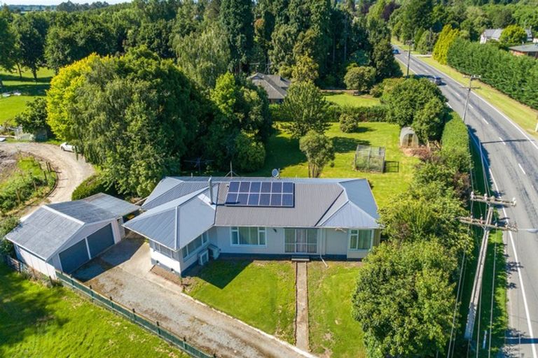 Photo of property in 126 Main North Road, Geraldine, 7930