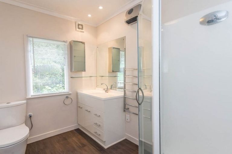 Photo of property in 49 Whatipu Road, Huia, Auckland, 0604