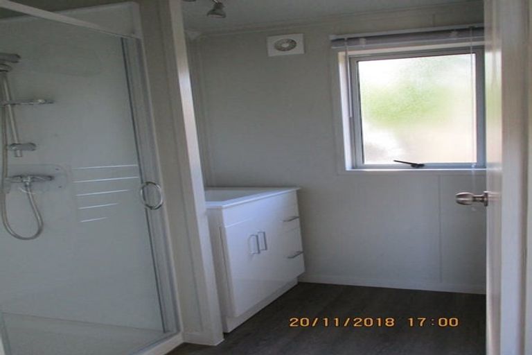 Photo of property in 33b Bracken Road, Paparangi, Wellington, 6037