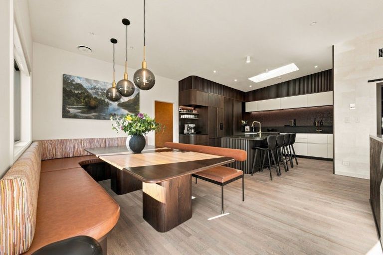 Photo of property in 120 Rob Roy Lane, Wanaka, 9305